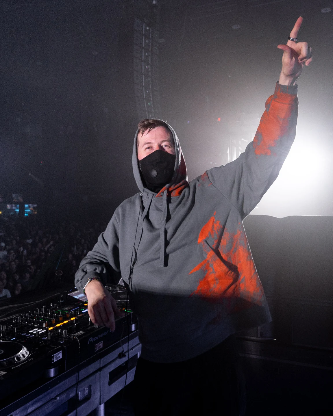 Alan Walker concert photo 1